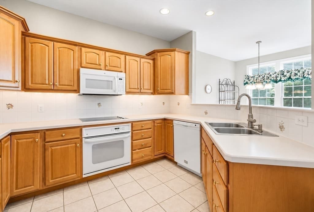 1 A Aspen Dr # 1, Wilbraham MA 01095 photo 13