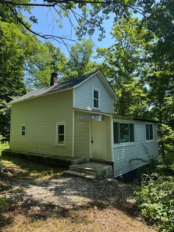 19 Goss Hill Rd, Huntington MA 01050 photo 2