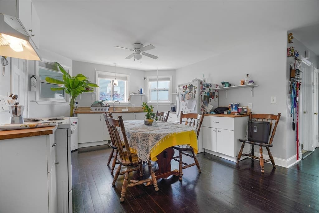 68 Liberty St, Fall River MA 02724 photo 24