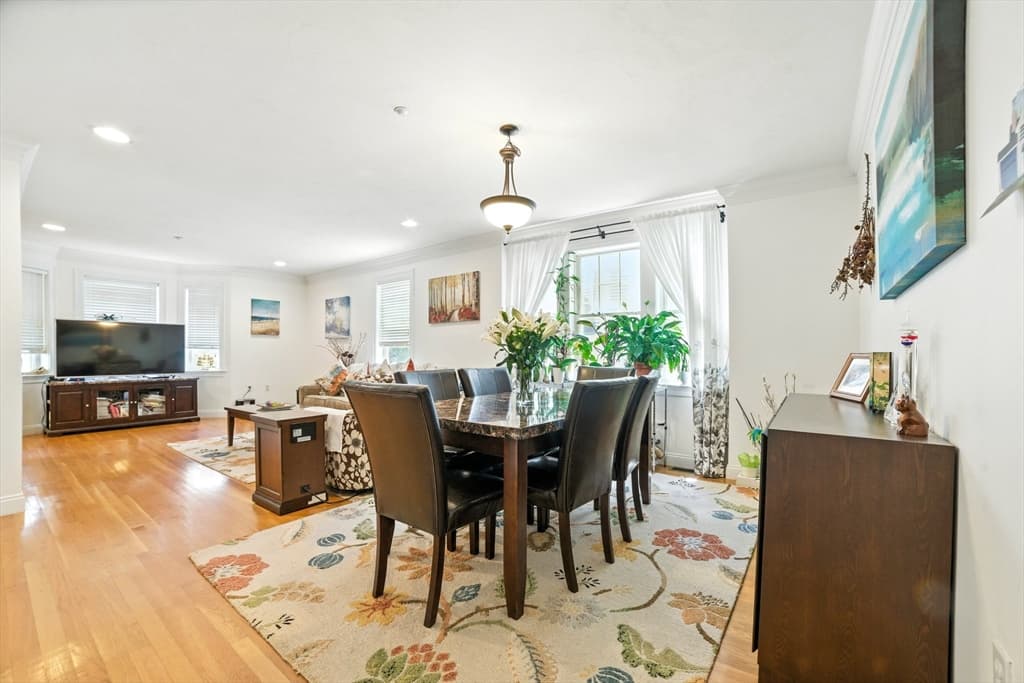 56 Wenham St # 1, Boston MA 02130 photo 17