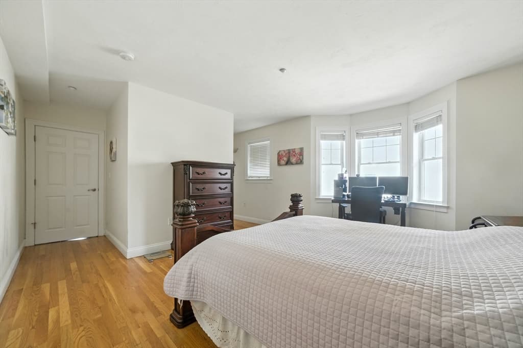 56 Wenham St # 1, Boston MA 02130 photo 22