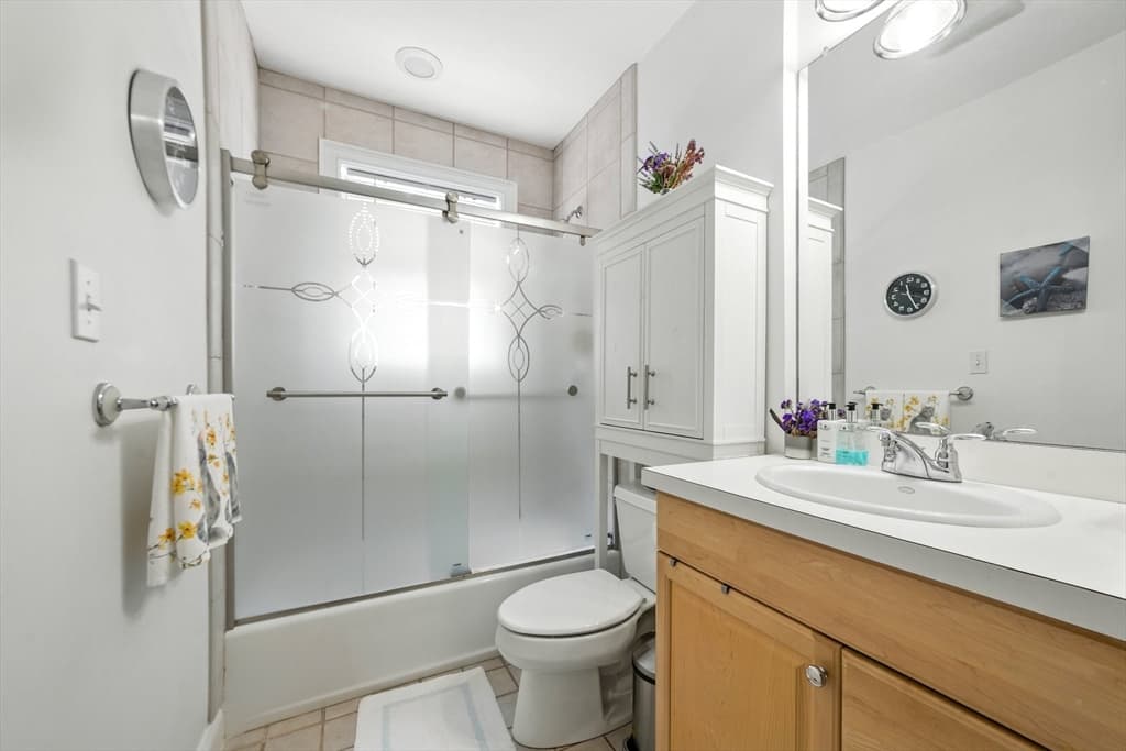 56 Wenham St # 1, Boston MA 02130 photo 19