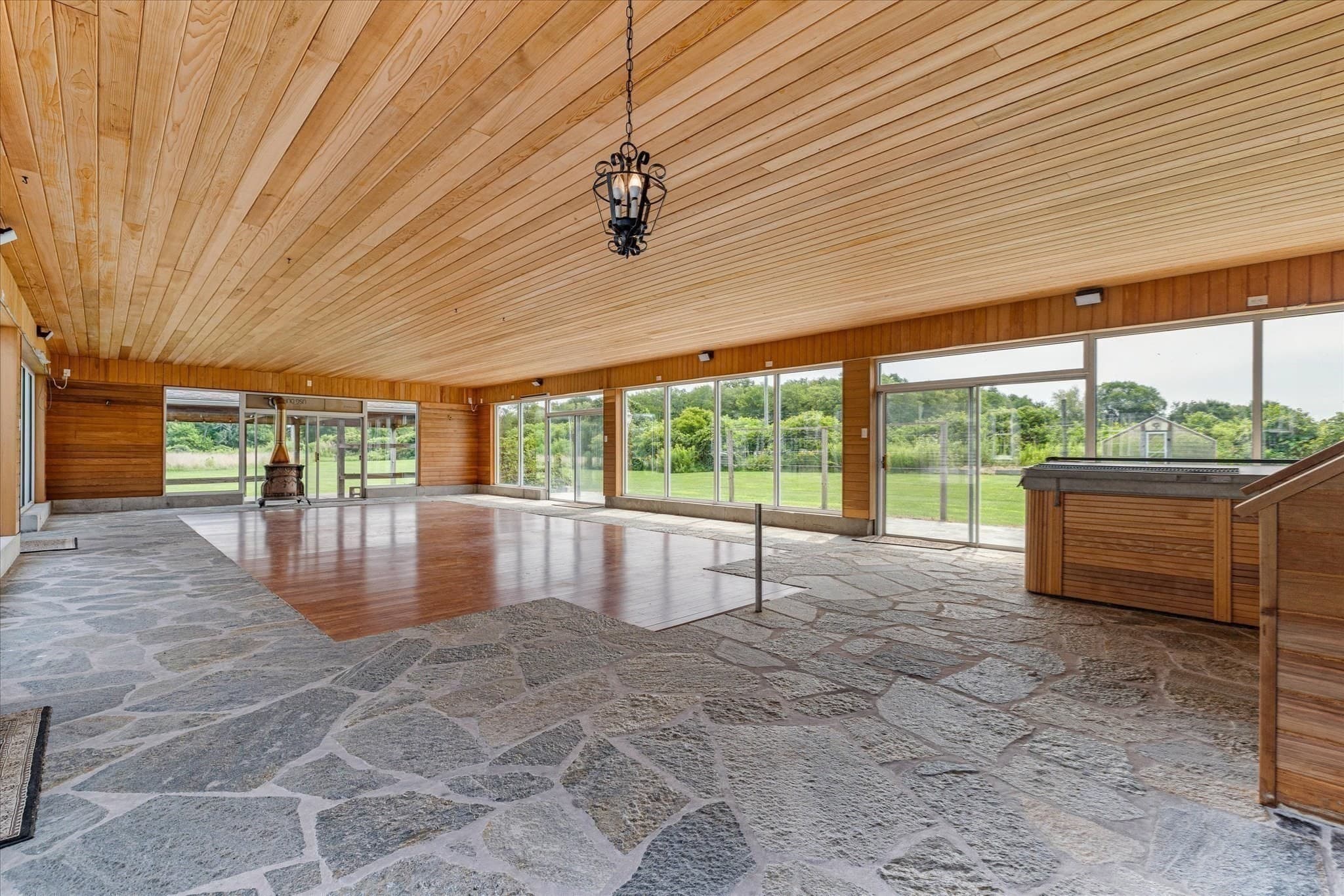 Single Family Residence at 950 Glendale Road, Wilbraham MA 01095, photo 33 of 42