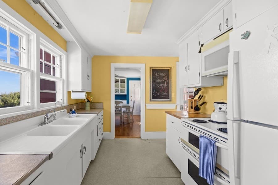 Single Family Residence at 36 Hines Point Rd, Tisbury MA 02568, photo 18 of 40