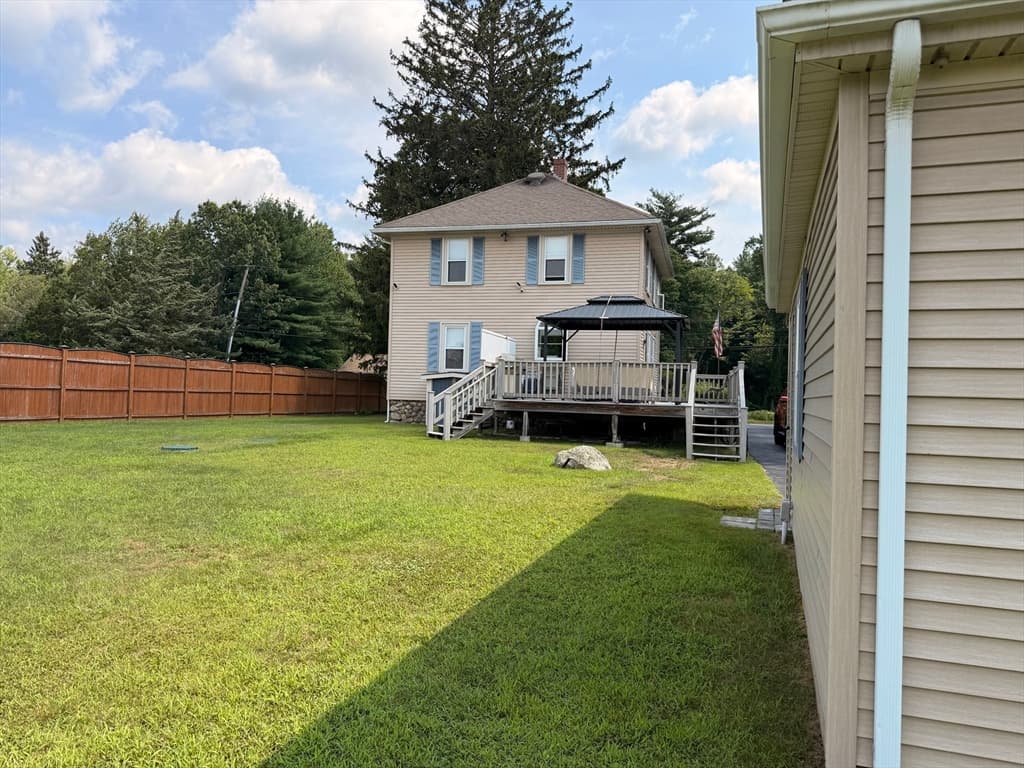 446 Lindsey St, Attleboro MA 02703 photo 19