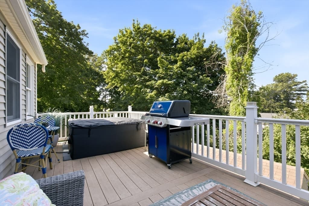 70 Park Avenue, Stoneham MA 02180 photo 6