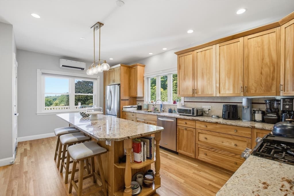 70 Park Avenue, Stoneham MA 02180 photo 19