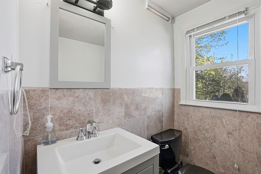 31 Lexington Road, Shrewsbury MA 01545 photo 17