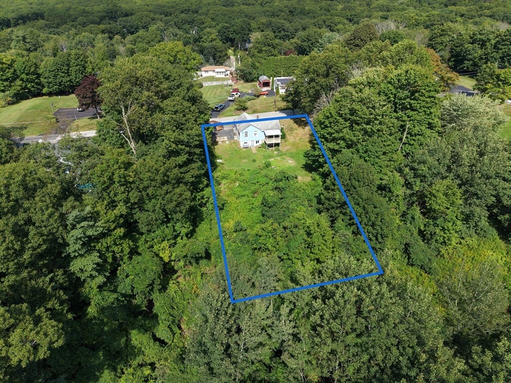 40 Upper Gore Rd, Webster MA 01570 photo 4