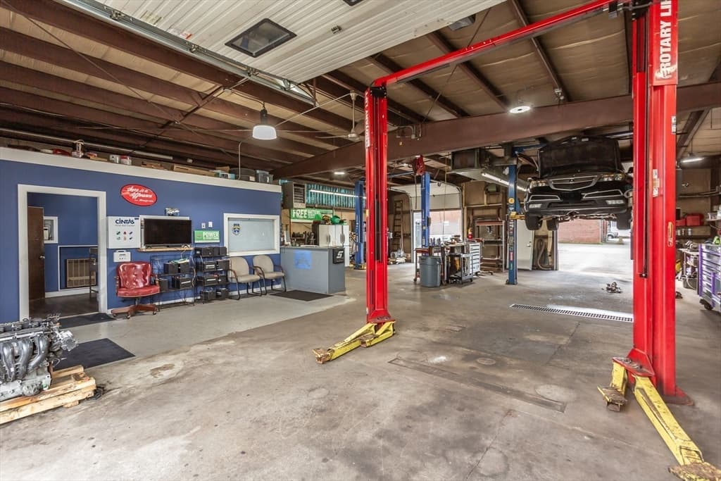 1593 Cove Rd, New Bedford MA 02740 photo 8