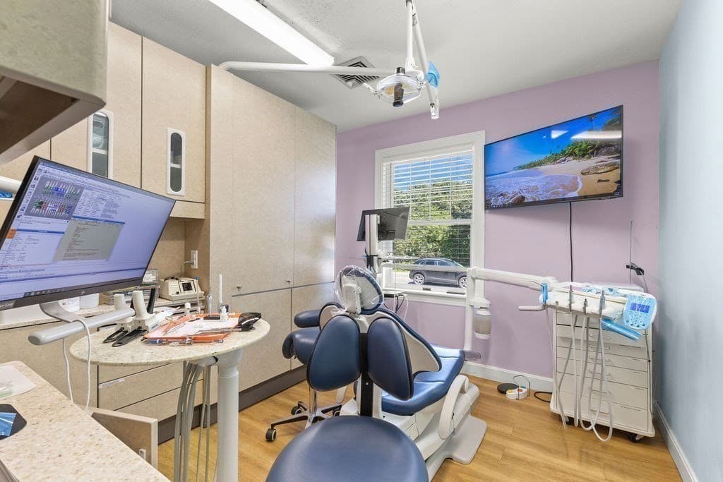 258 Edgartown-Vineyard Haven Rd, Edgartown MA 02539 photo 14