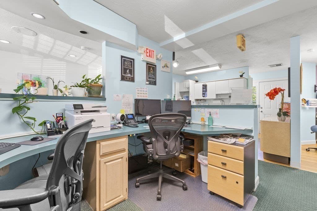 258 Edgartown-Vineyard Haven Rd, Edgartown MA 02539 photo 8
