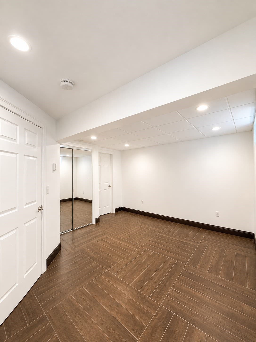 Single Family Residence at 71 Bear Hole Rd, West Springfield MA 01089, West Springfield, photo 27 of 38