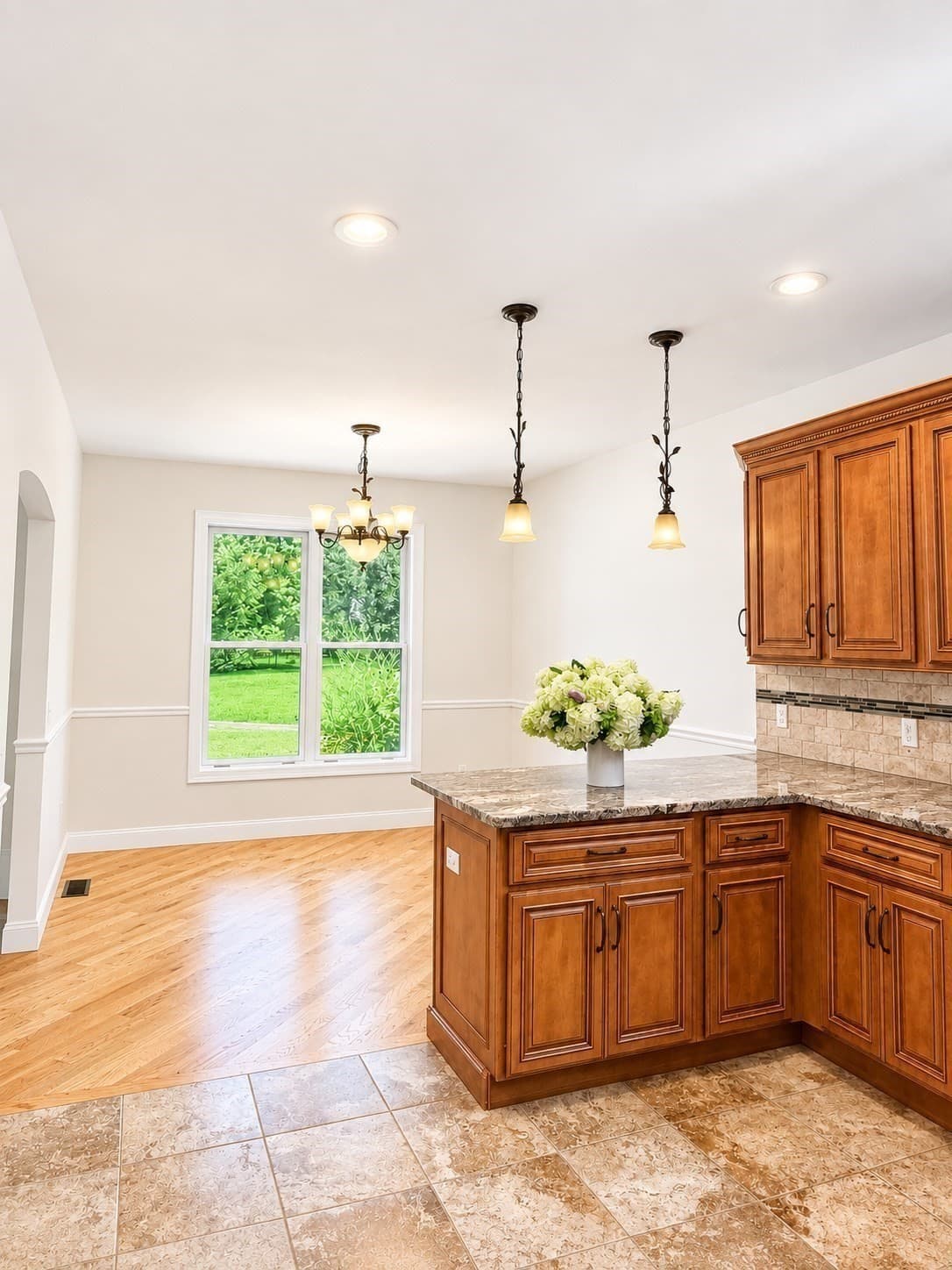 Single Family Residence at 71 Bear Hole Rd, West Springfield MA 01089, West Springfield, photo 6 of 38