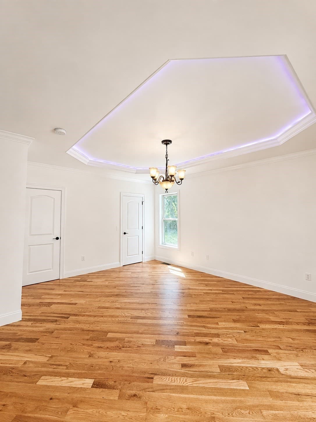 Single Family Residence at 71 Bear Hole Rd, West Springfield MA 01089, West Springfield, photo 10 of 38