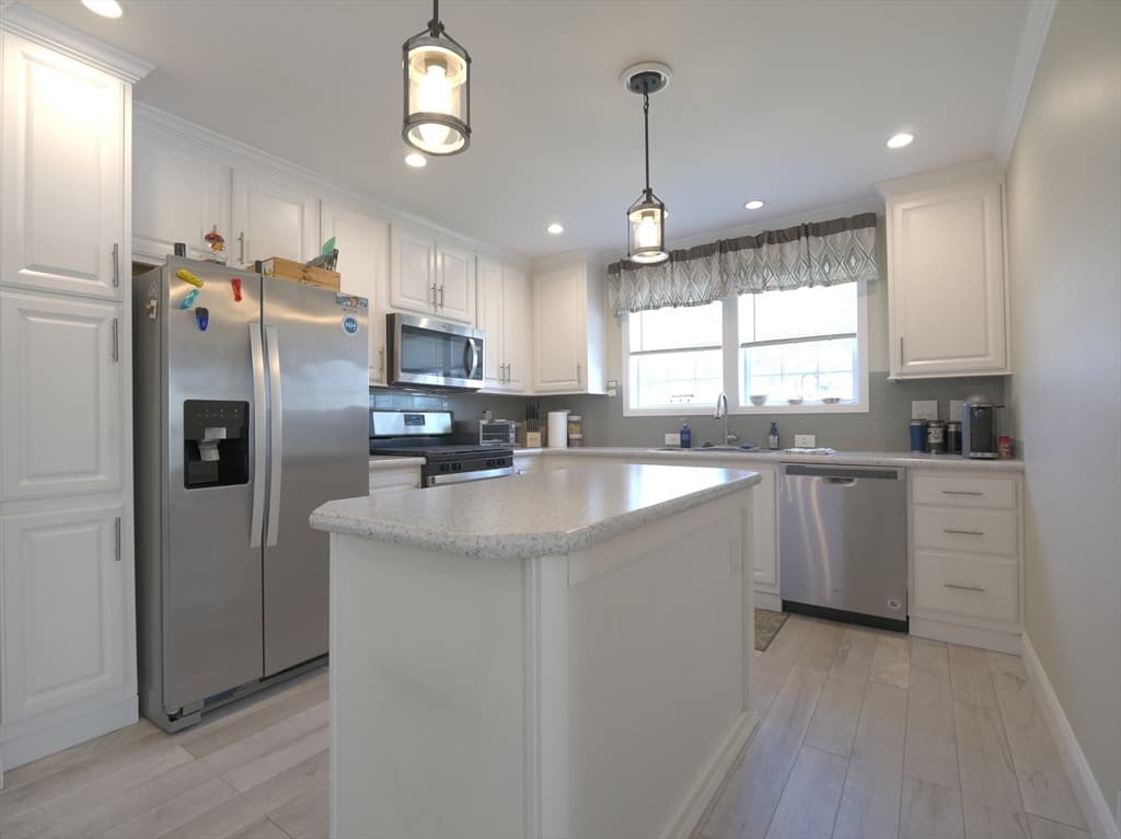 23 Indian Trail, Plymouth MA 02360 photo 2