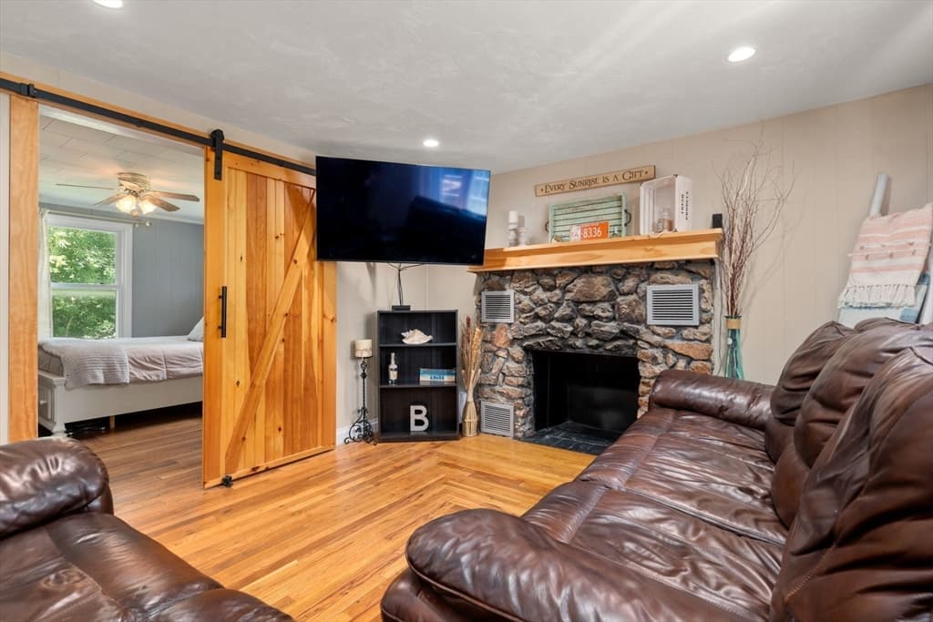 42 Pine Swamp, Cumberland RI 02864 photo 6