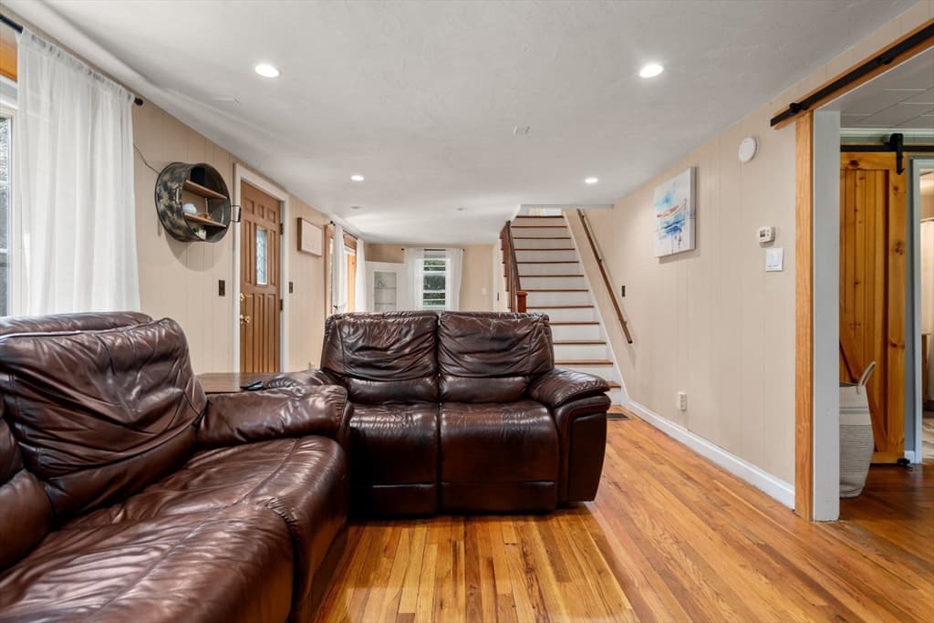 42 Pine Swamp, Cumberland RI 02864 photo 5