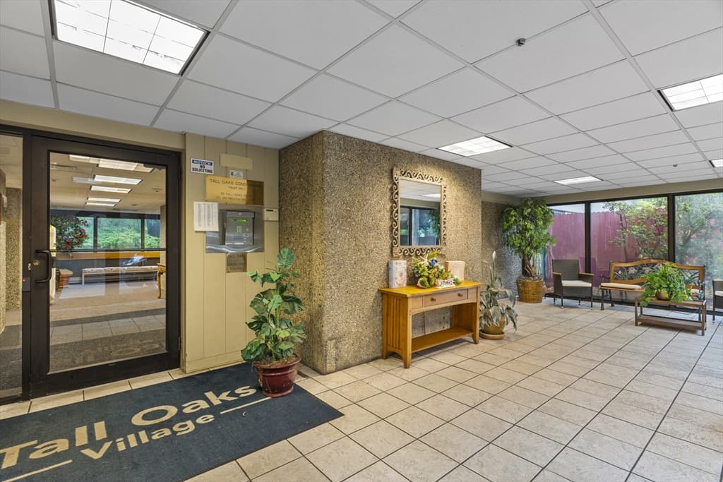 55 Tall Oaks Drive # 705, Weymouth MA 02190 photo 2