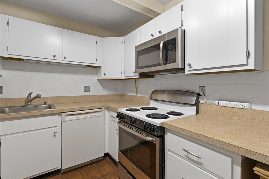 55 Tall Oaks Drive # 705, Weymouth MA 02190 photo 7