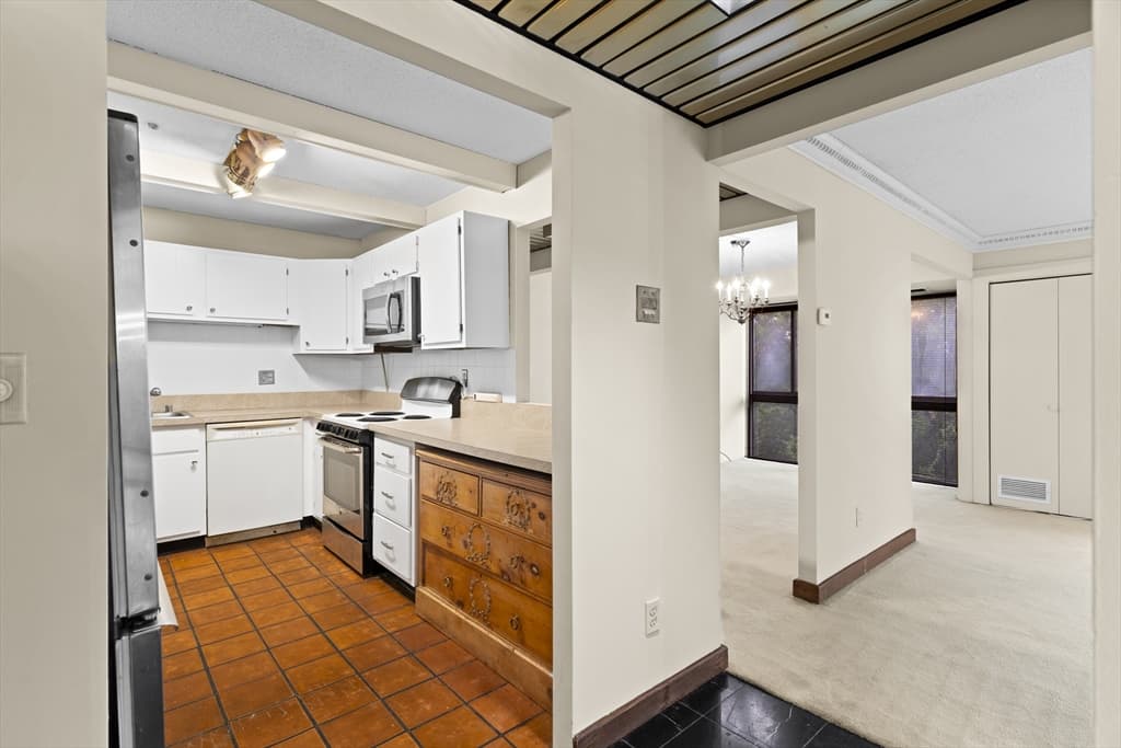55 Tall Oaks Drive # 705, Weymouth MA 02190 photo 9