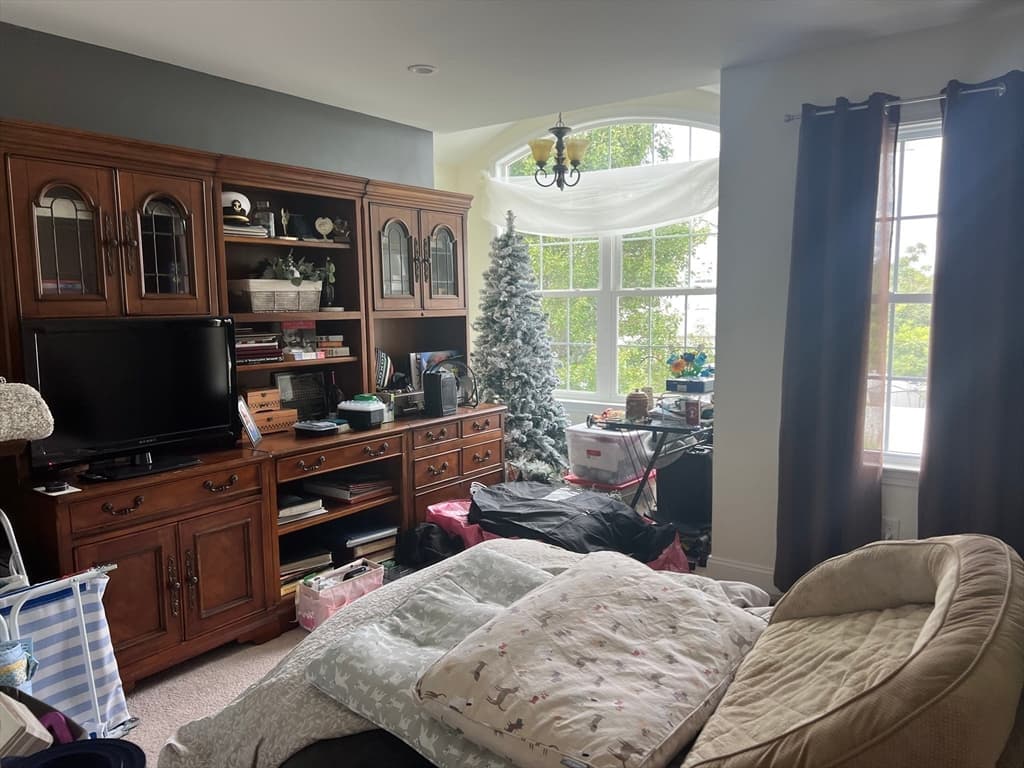 609 Detroit St, Fall River MA 02721 photo 9
