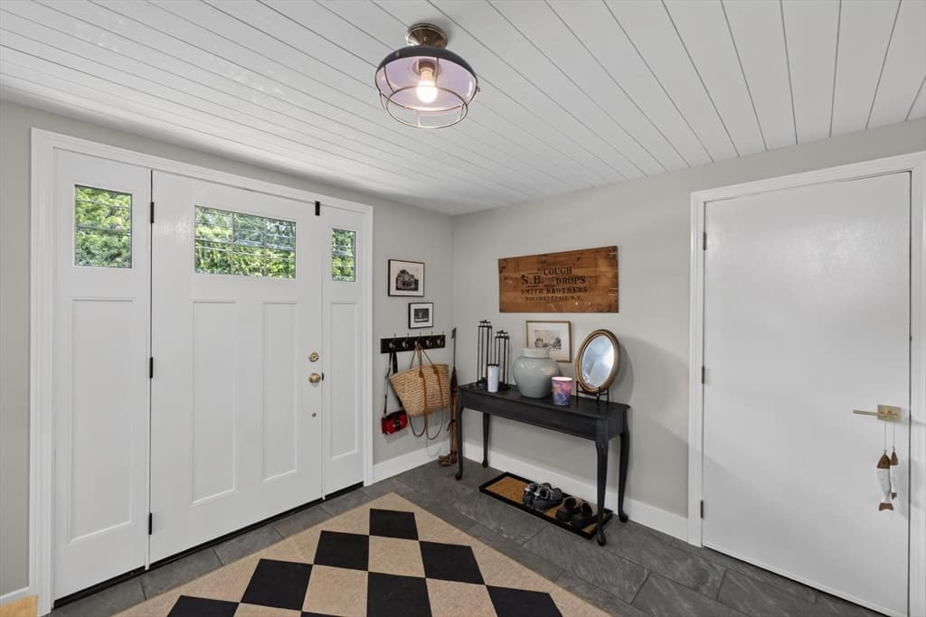 125 Alpha St, Dartmouth MA 02747 photo 3
