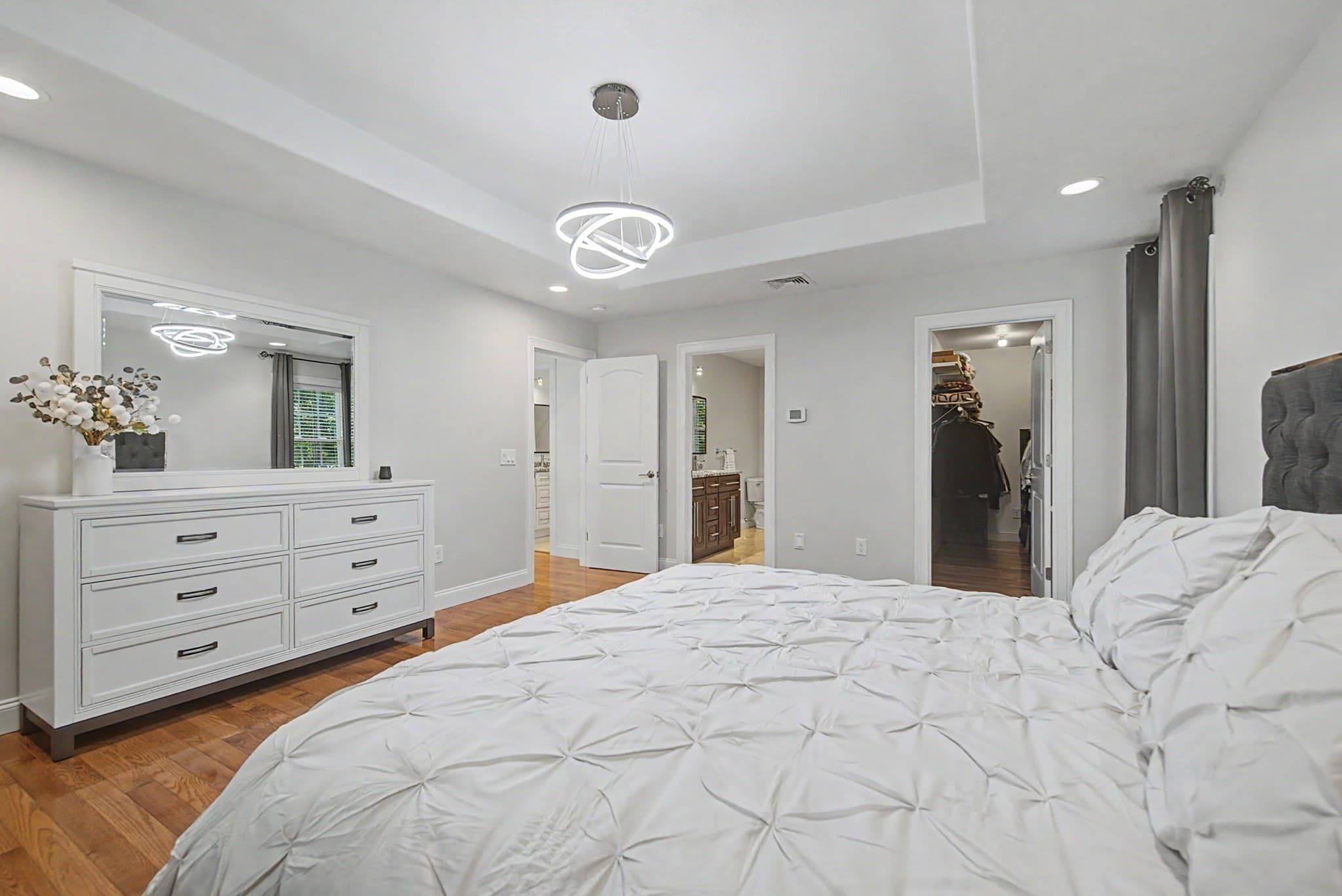 Single Family Residence at 657 Silver St, Agawam MA 01001, Agawam, photo 16 of 37