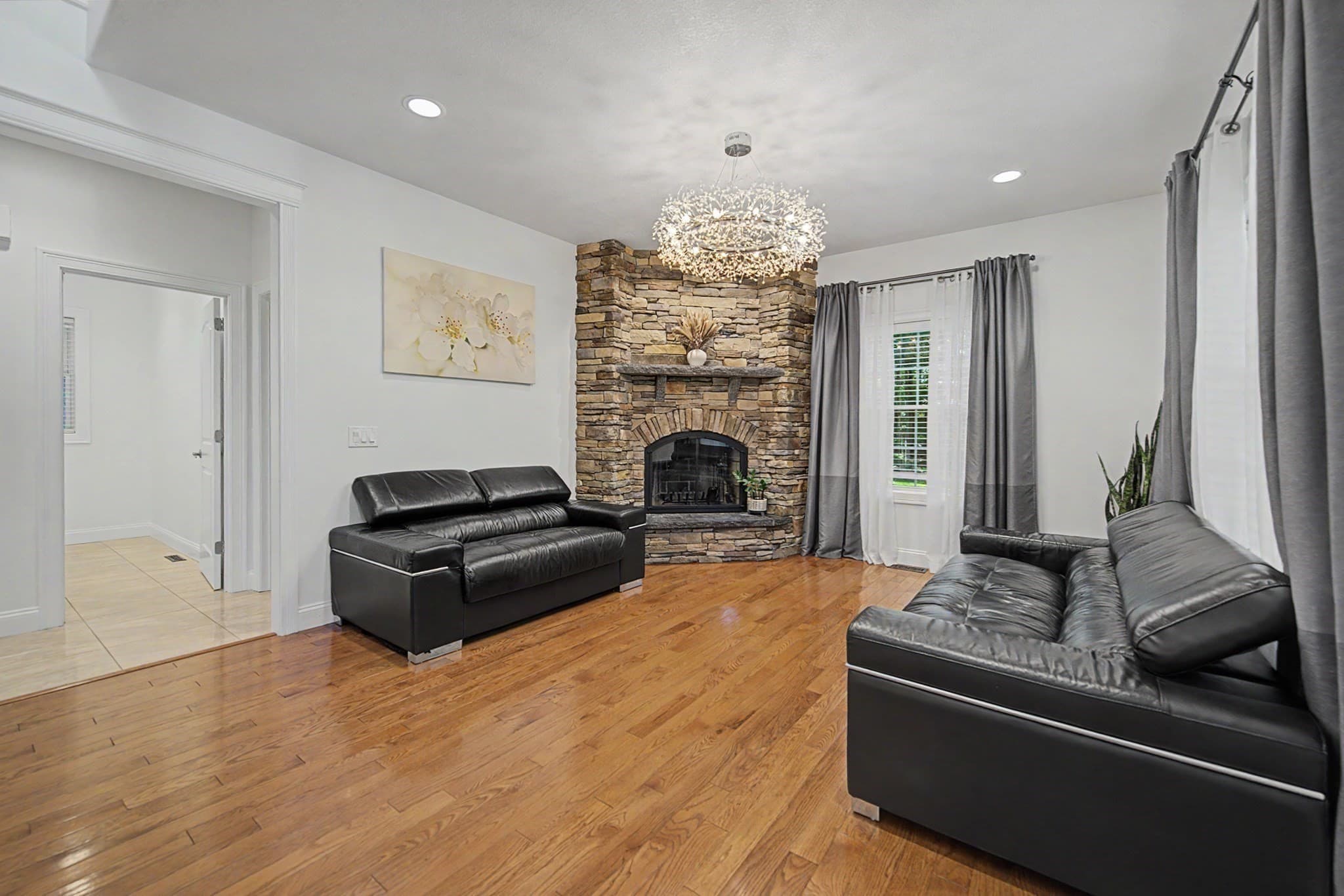 Single Family Residence at 657 Silver St, Agawam MA 01001, Agawam, photo 12 of 37