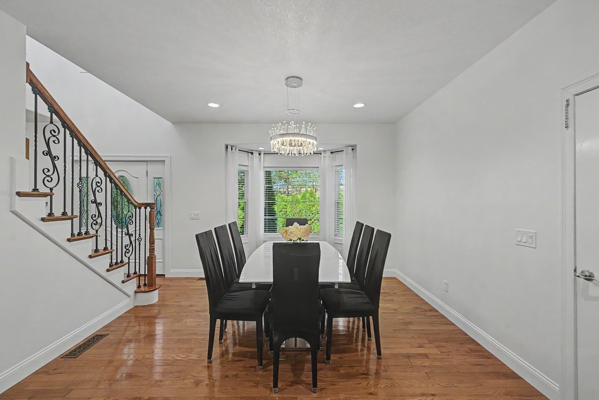 Single Family Residence at 657 Silver St, Agawam MA 01001, Agawam, photo 9 of 37