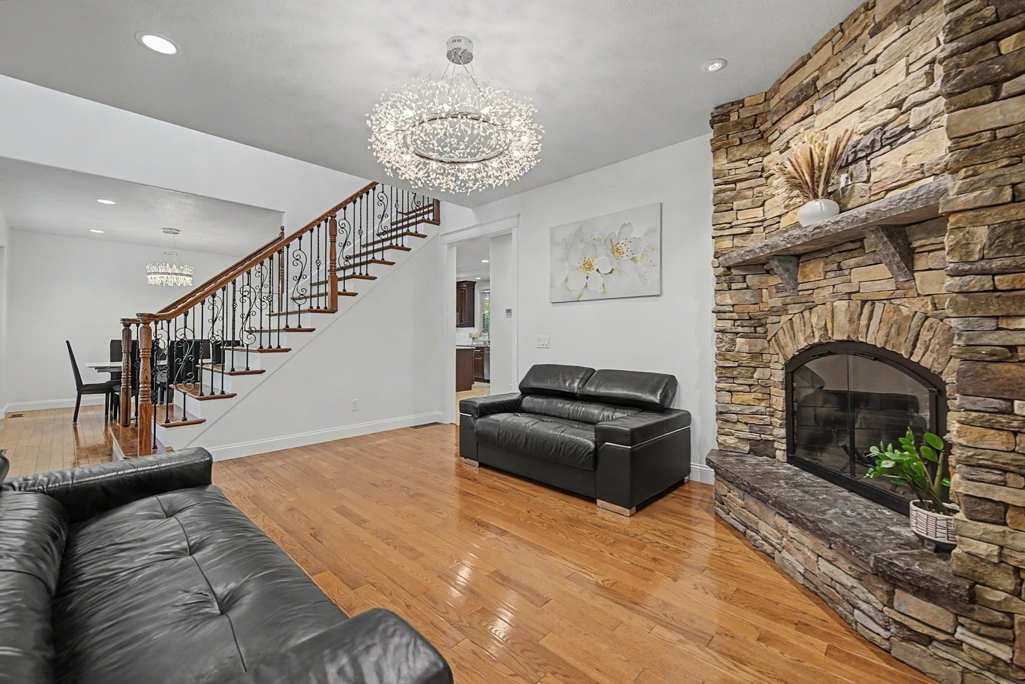Single Family Residence at 657 Silver St, Agawam MA 01001, Agawam, photo 11 of 37