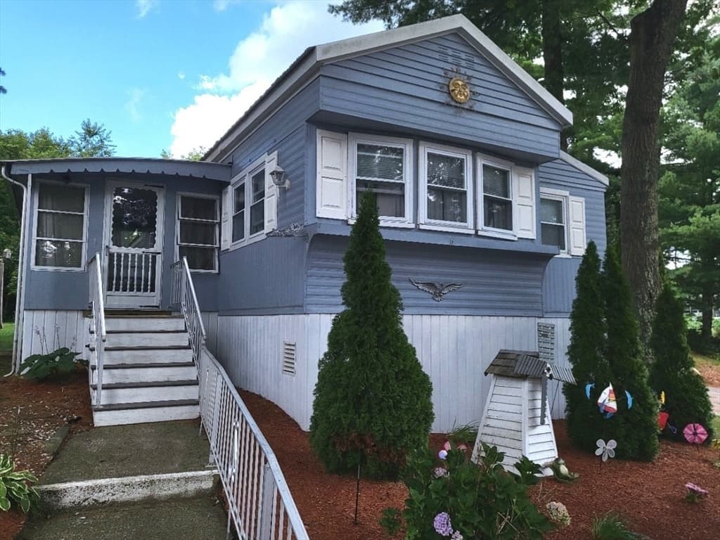 6 Forestdale Drive, Halifax MA 02338