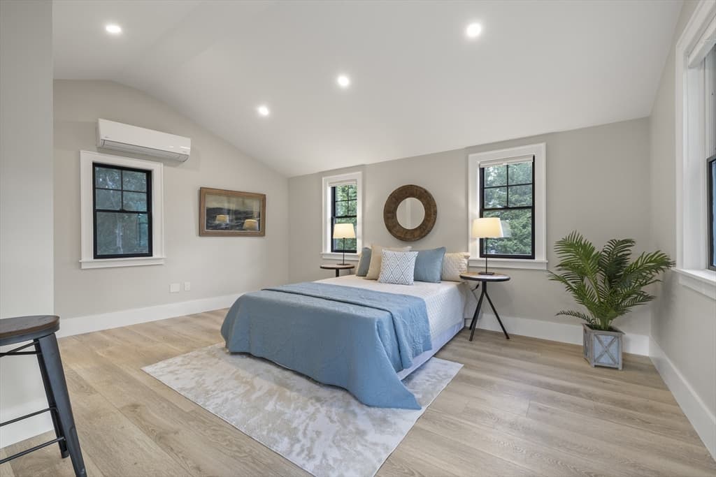 Single Family Residence at 579 Centre St, Newton MA 02458, Newton, photo 23 of 40