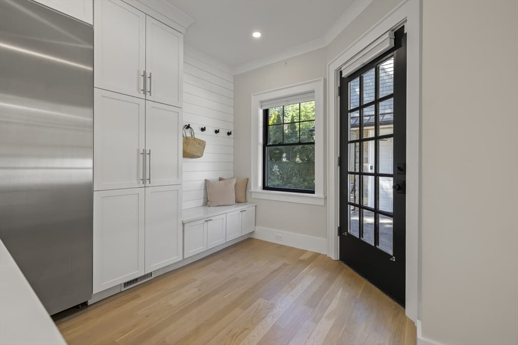 Single Family Residence at 579 Centre St, Newton MA 02458, Newton, photo 17 of 40