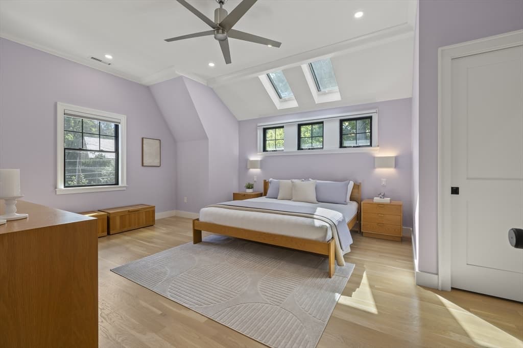 Single Family Residence at 579 Centre St, Newton MA 02458, Newton, photo 4 of 6
