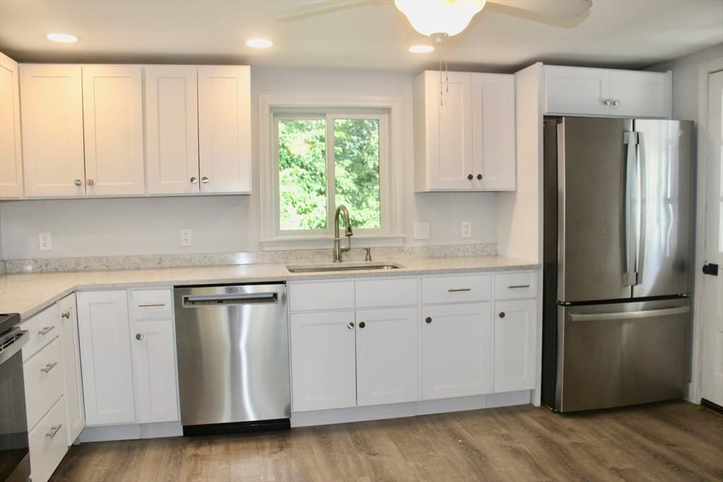 17 Didonato Ave, Webster MA 01570 photo 5
