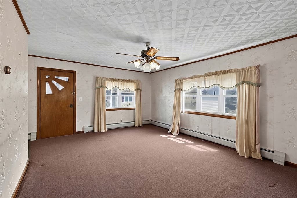 157 Denver Street, Fall River MA 02724 photo 5