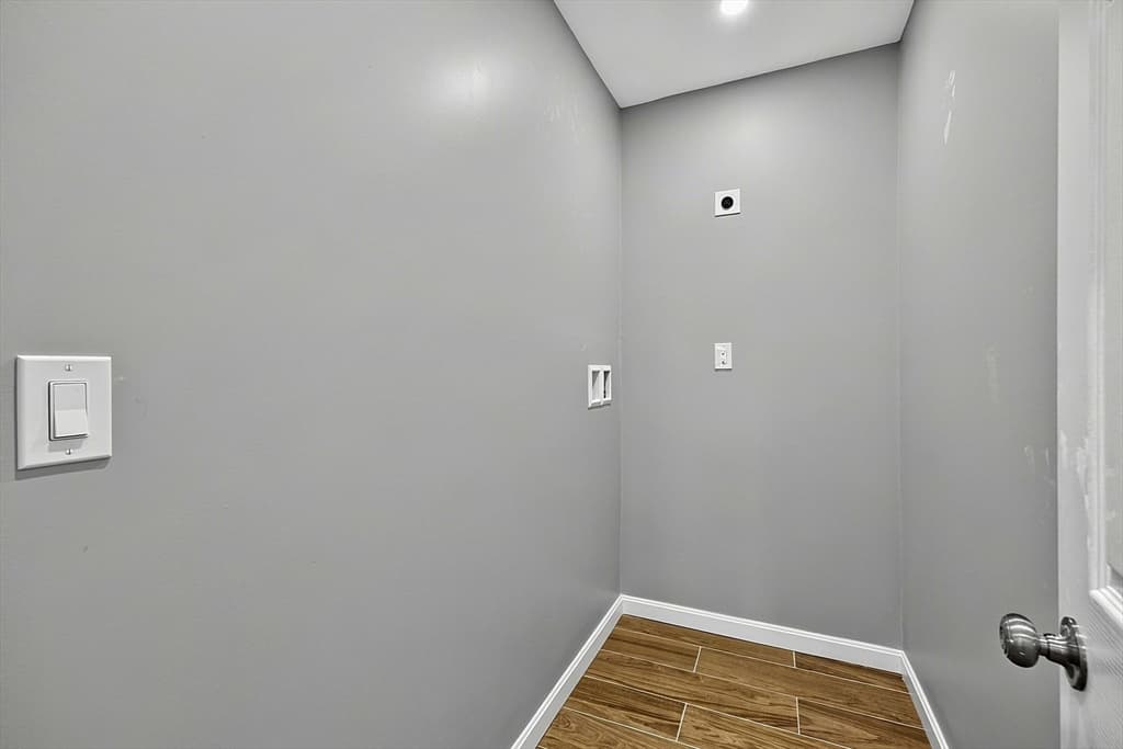 24 Emerson St, Fall River MA 02720 photo 31