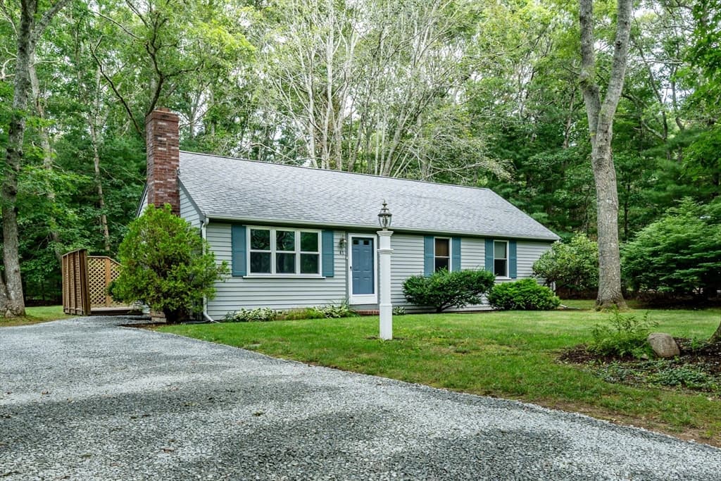 41 Bridle Path, Barnstable MA 02648