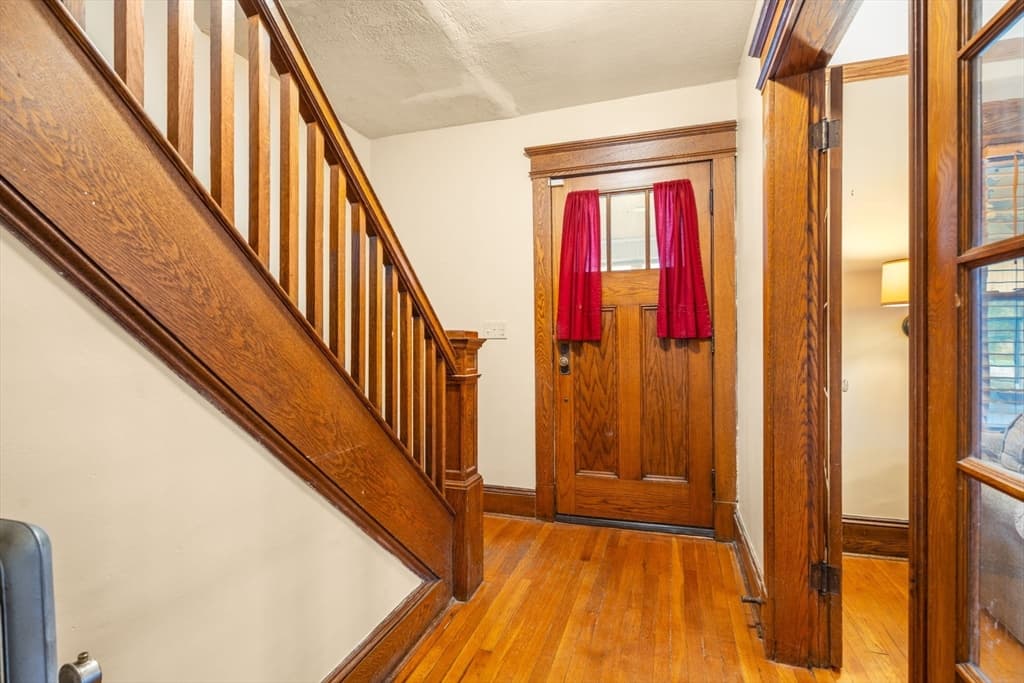 137 Belvidere Street, Springfield MA 01108 photo 5