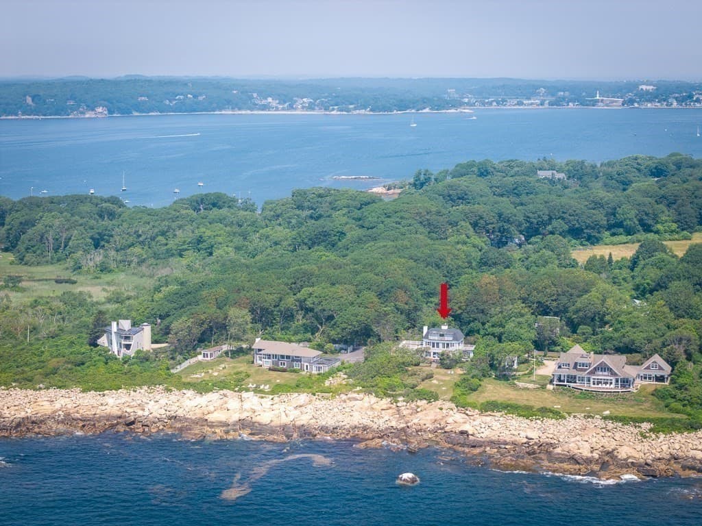 8 Rouse Rd., Gloucester MA 01930 photo 2