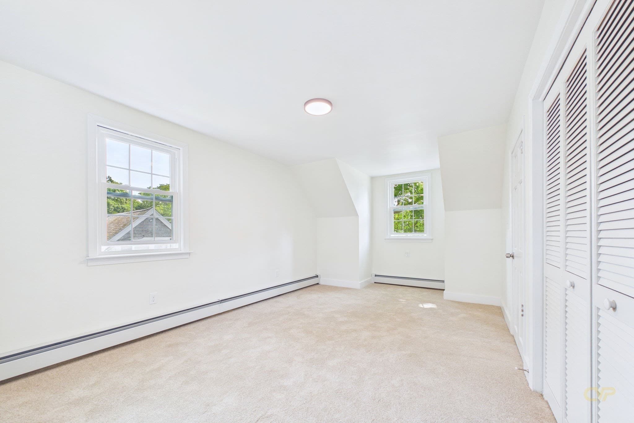 Single Family Residence at 17 Winthrop Rd, Plymouth MA 02360, photo 13 of 15