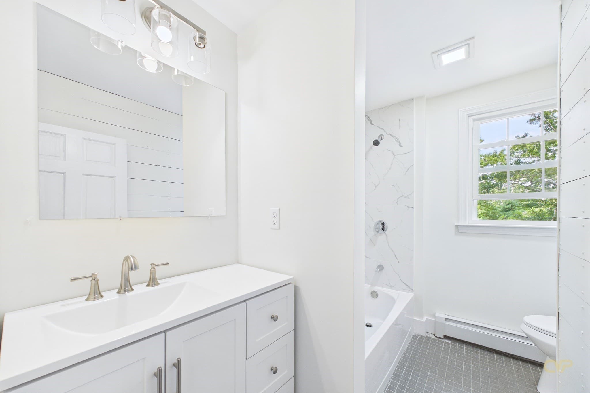Single Family Residence at 17 Winthrop Rd, Plymouth MA 02360, photo 12 of 15