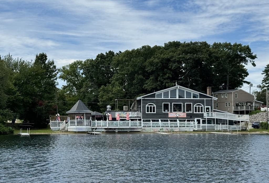 60 Wakefield Ave Webster Lake, Webster MA 01570 photo 24