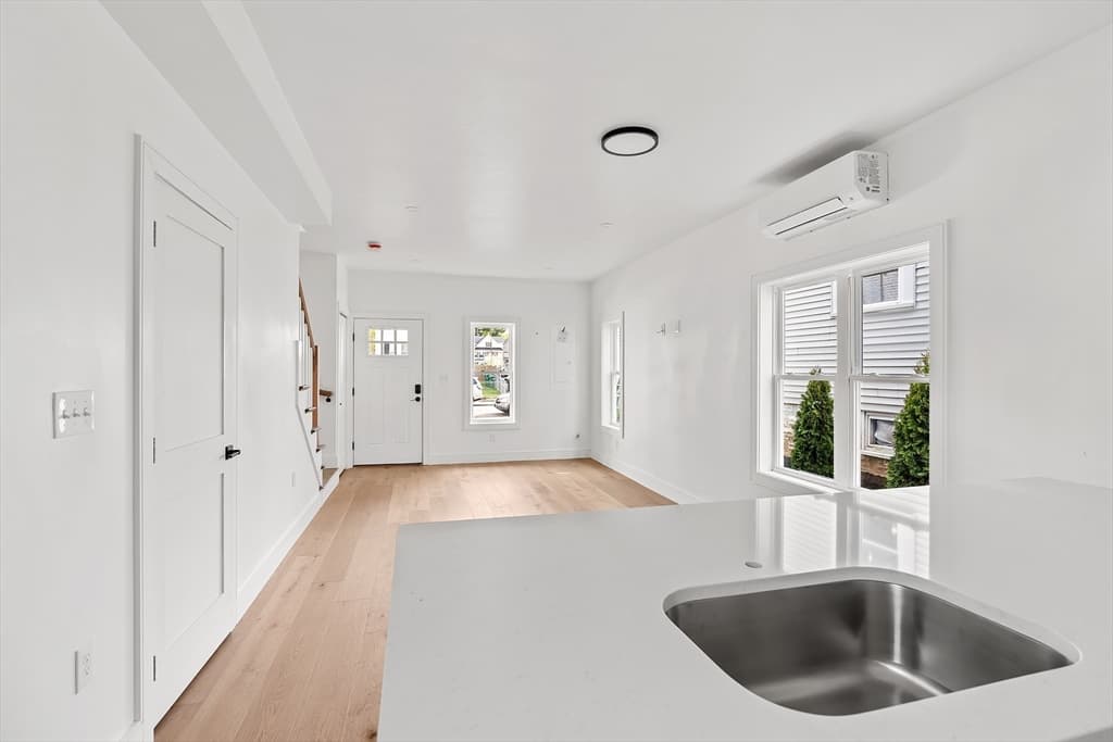 9-9a Second Street, Medford MA 02155 photo 14