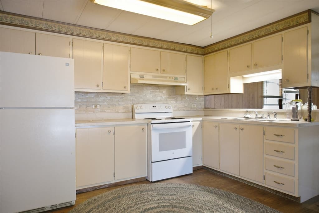 146 Queen Drive, Wareham MA 02576 photo 7