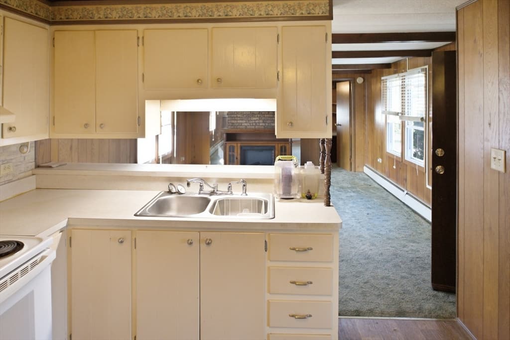146 Queen Drive, Wareham MA 02576 photo 9