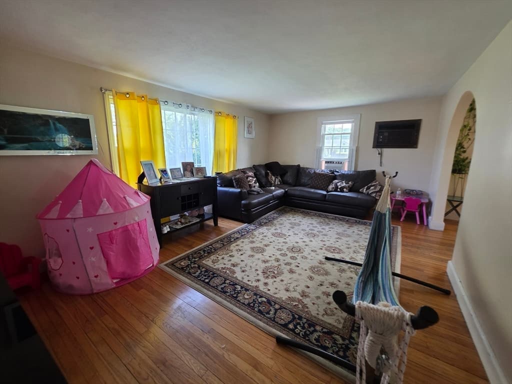 525 Chapin St, Ludlow MA 01056 photo 23