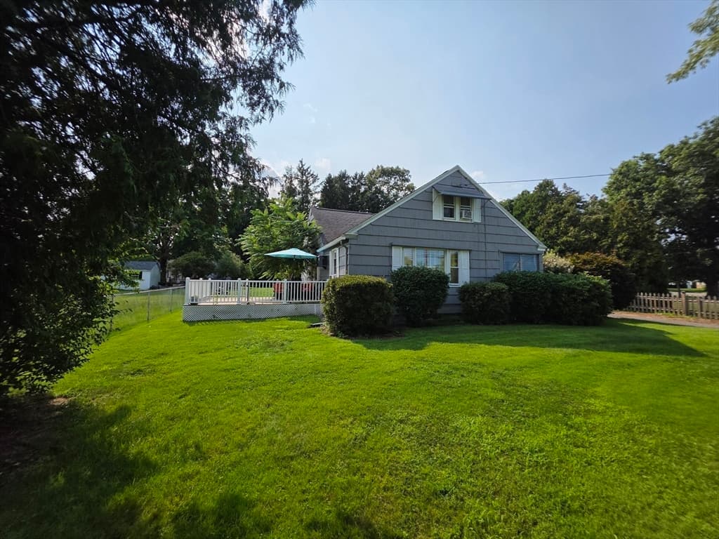 525 Chapin St, Ludlow MA 01056 photo 2