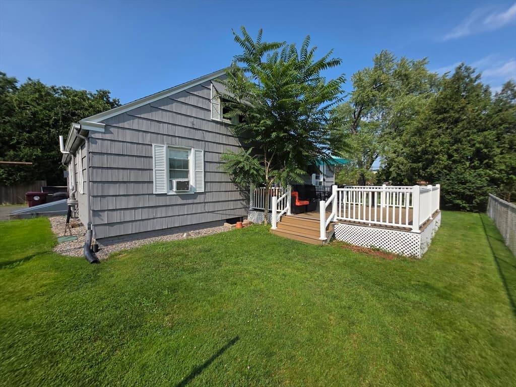 525 Chapin St, Ludlow MA 01056 photo 5